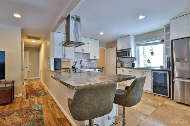 3287 Icicle Court, Cincinnati, OH 45251