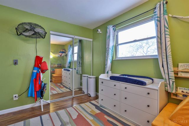 3287 Icicle Court, Cincinnati, OH 45251