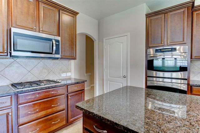 4934 Bonny Loch Lane, Houston, TX 77084