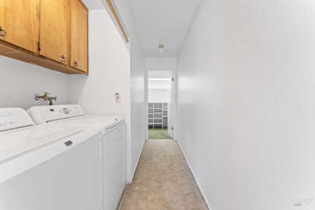 11 Creekwood Sqr, Rohnert Park, CA 94928