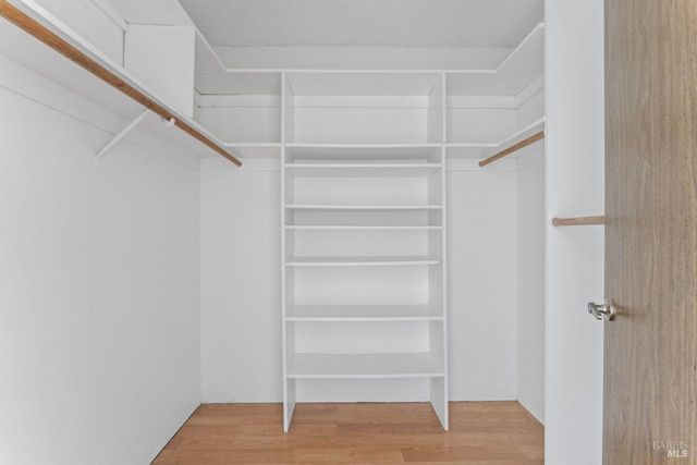 11 Creekwood Sqr, Rohnert Park, CA 94928