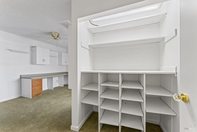 11 Creekwood Sqr, Rohnert Park, CA 94928