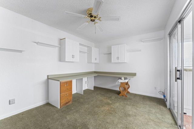 11 Creekwood Sqr, Rohnert Park, CA 94928