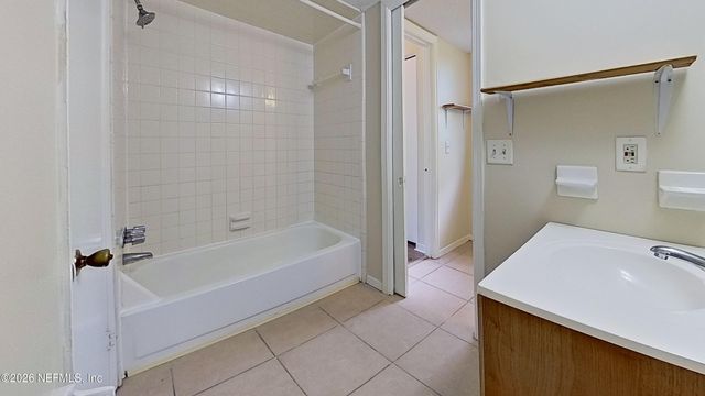 480 BENTWOOD Lane A, Orange Park, FL 32073