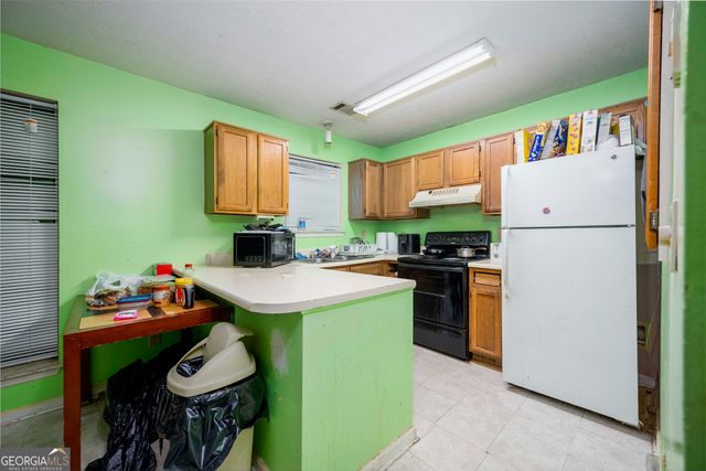 1045 Rock Creek Lane, Norcross, GA 30093