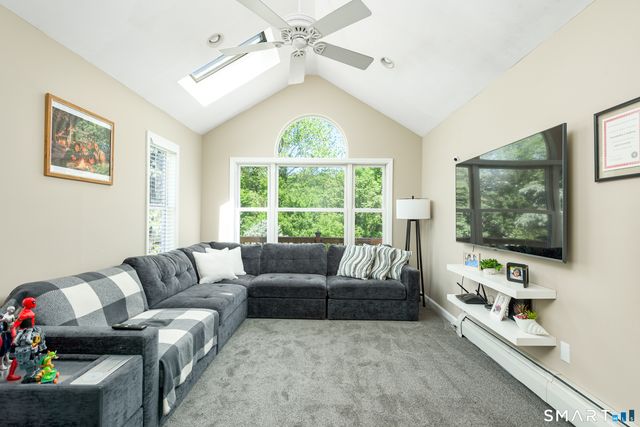 10 Dawns Road, New Milford, CT 06776