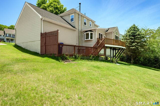 10 Dawns Road, New Milford, CT 06776