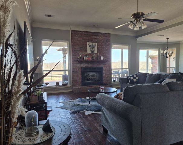 274 County Road Sw 3230, Winnsboro, TX 75494