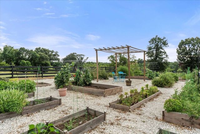 274 County Road Sw 3230, Winnsboro, TX 75494