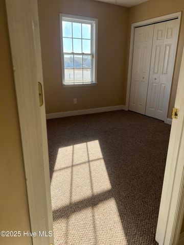 135 Annie Road, Richlands, NC 28574