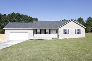 135 Annie Road, Richlands, NC 28574