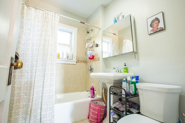 6 Belmont St 2, Somerville, MA 02143