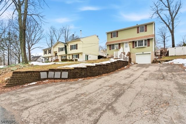 413 Wills Ave, Hopatcong Boro, NJ 07874