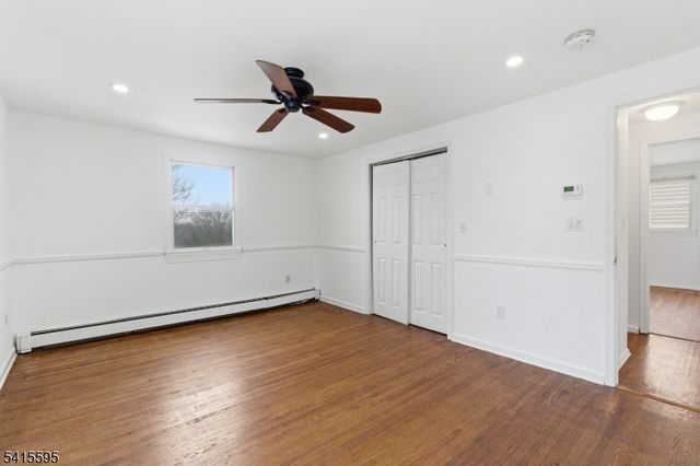 413 Wills Ave, Hopatcong Boro, NJ 07874