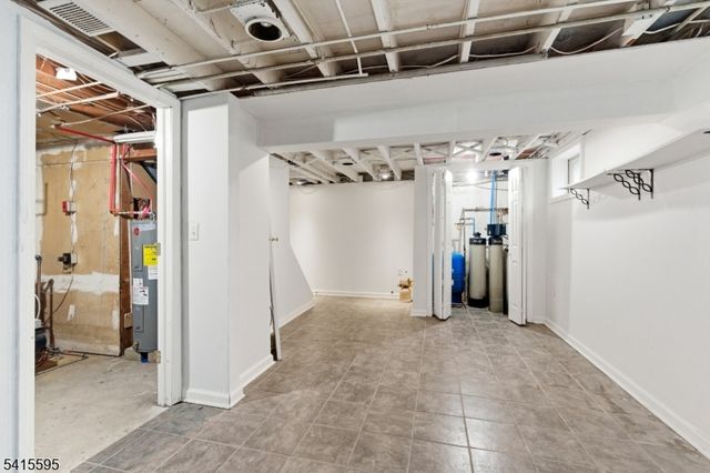 413 Wills Ave, Hopatcong Boro, NJ 07874