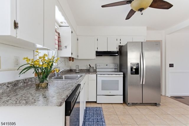 413 Wills Ave, Hopatcong Boro, NJ 07874