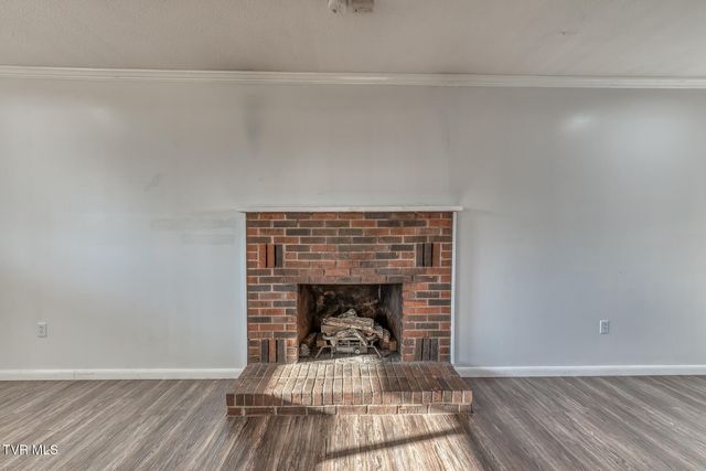 1956 Enterprise Road, Piney Flats, TN 37686