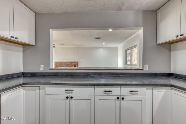 1956 Enterprise Road, Piney Flats, TN 37686