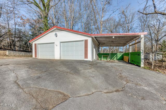 1956 Enterprise Road, Piney Flats, TN 37686