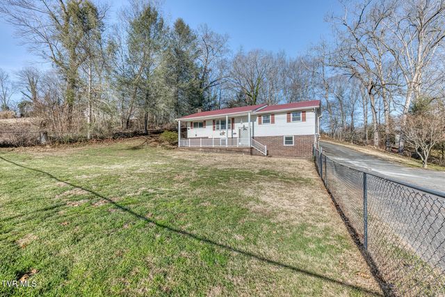 1956 Enterprise Road, Piney Flats, TN 37686