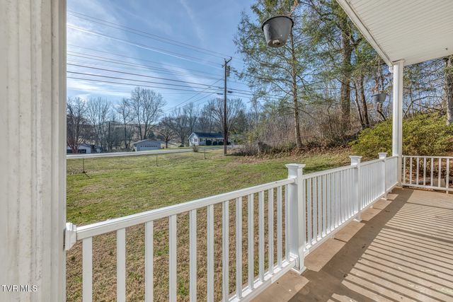 1956 Enterprise Road, Piney Flats, TN 37686