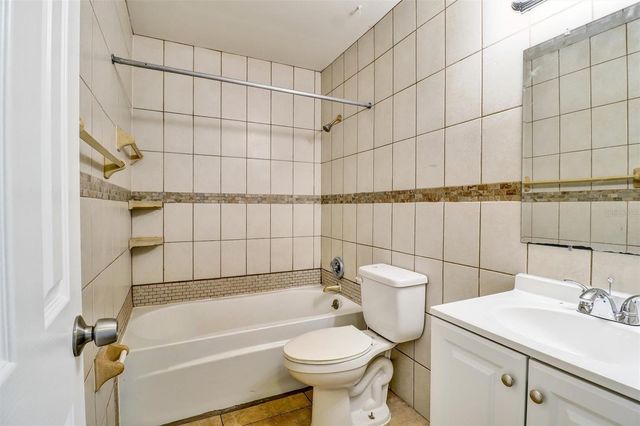 521 MADRIGAL COURT, Orlando, FL 32825