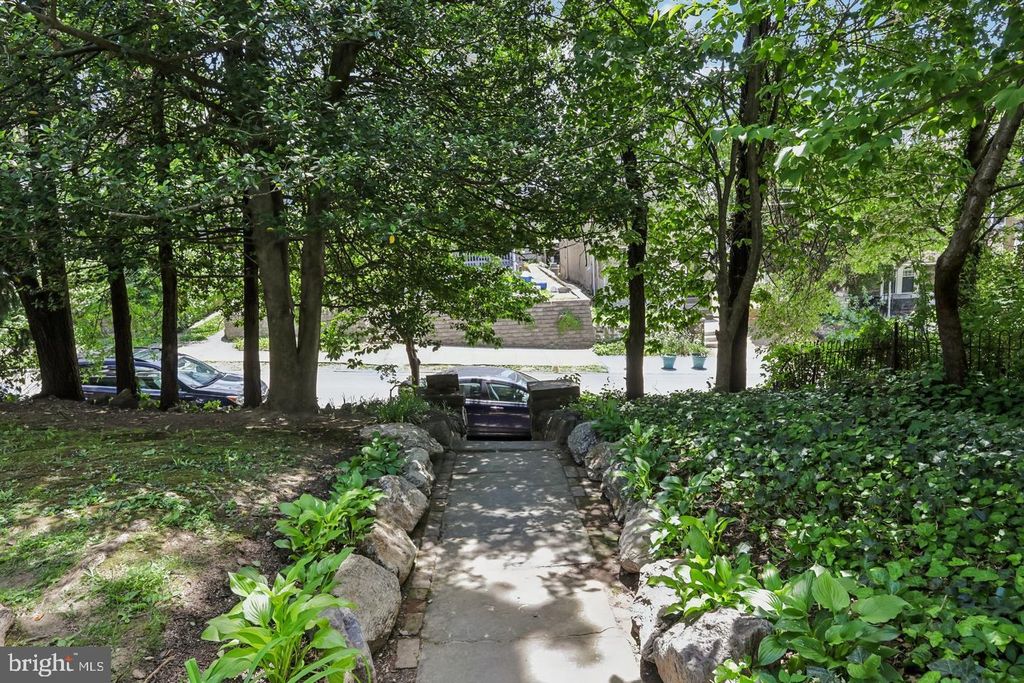 135 W MOUNT PLEASANT AVE, PHILADELPHIA, PA 19119 — photo 3