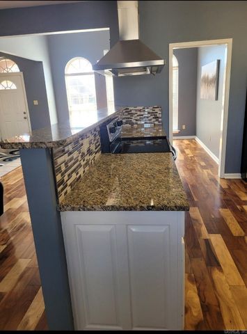 13617 Stonehenge Cove, North Little Rock, AR 72117