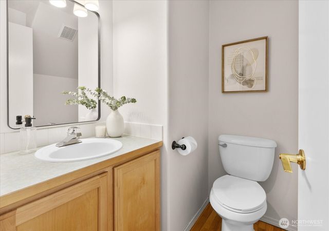 35506 Veazie Cumberland Road SE, Enumclaw, WA 98022