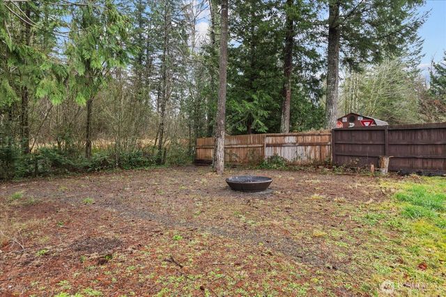 35506 Veazie Cumberland Road SE, Enumclaw, WA 98022