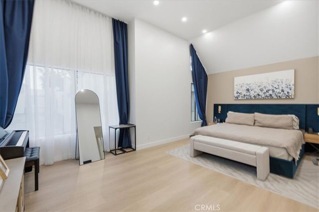 1734 N Verdugo 10, Glendale, CA 91208