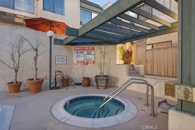 1734 N Verdugo 10, Glendale, CA 91208