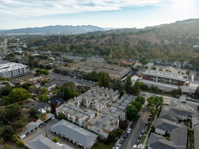 1734 N Verdugo 10, Glendale, CA 91208