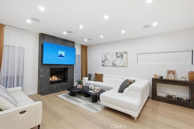 1734 N Verdugo 10, Glendale, CA 91208