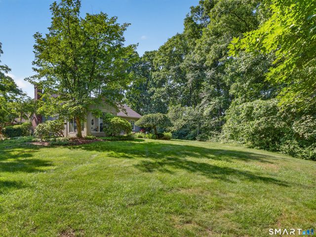 6 Essex Lane 6, Madison, CT 06443