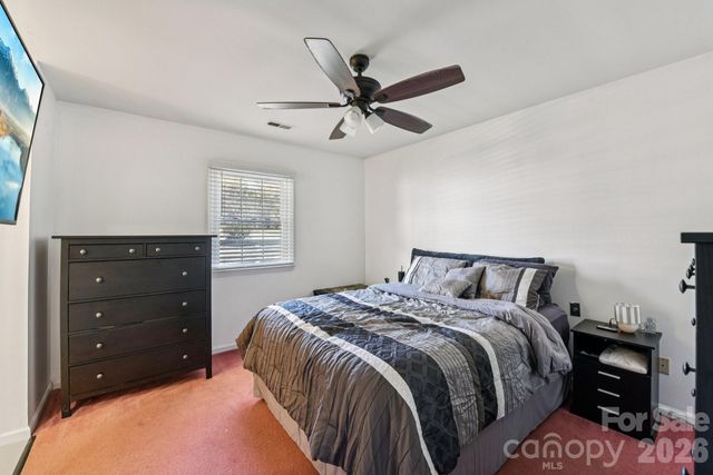 6025 Crape Myrtle Lane, Charlotte, NC 28216