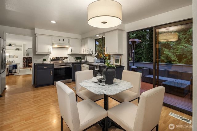 6612 129th Place SE, Bellevue, WA 98006