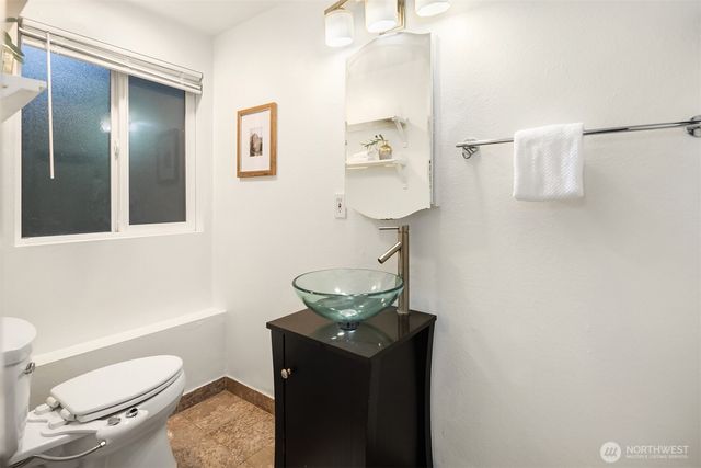 6612 129th Place SE, Bellevue, WA 98006