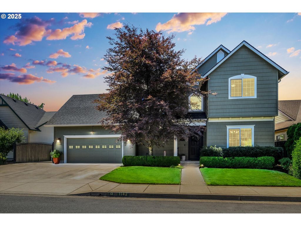 1142 REGENCY Dr, Eugene, OR 97401