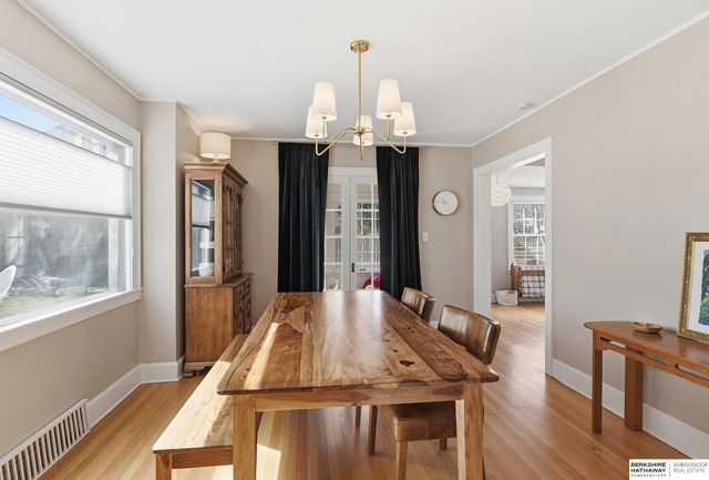 2120 Bradfield Drive, Lincoln, NE 68502