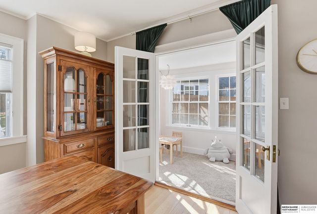 2120 Bradfield Drive, Lincoln, NE 68502