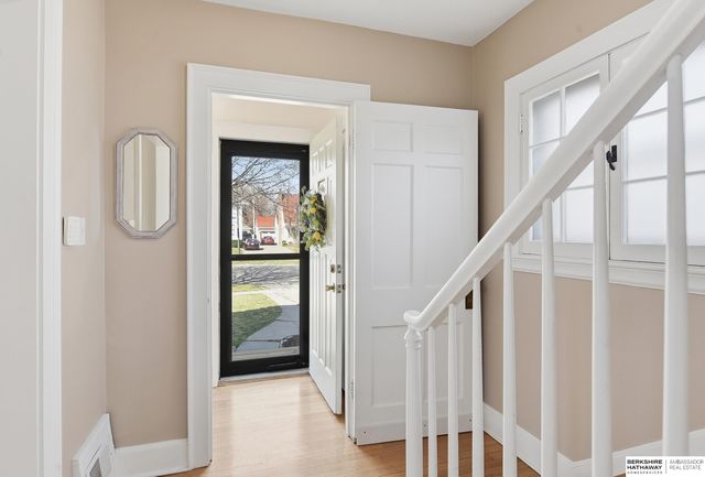 2120 Bradfield Drive, Lincoln, NE 68502