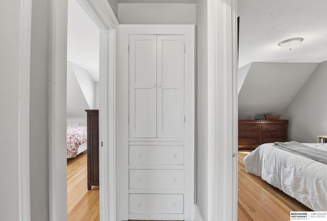 2120 Bradfield Drive, Lincoln, NE 68502