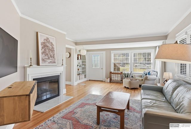 2120 Bradfield Drive, Lincoln, NE 68502