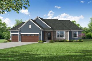 W251N2437 Valleyview CIRCLE, Pewaukee, WI 53072