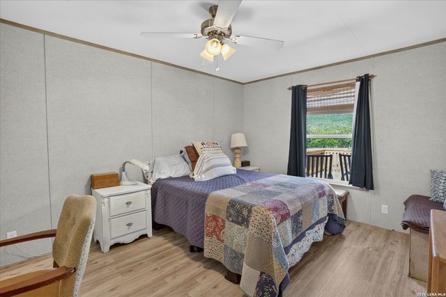 418 Pr 1505, Bandera, TX 78003