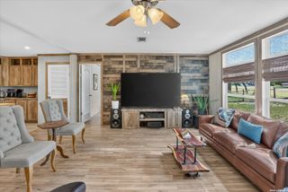 418 Pr 1505, Bandera, TX 78003
