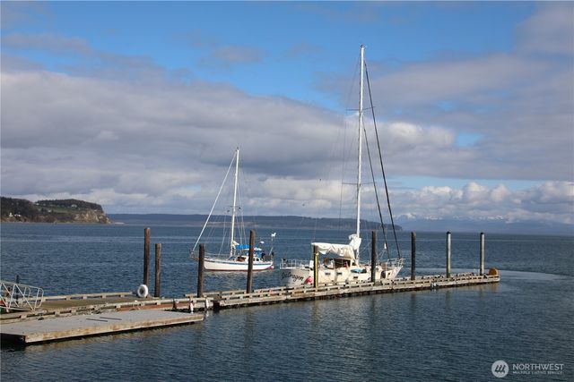 903 NE Lindsay Street, Coupeville, WA 98239