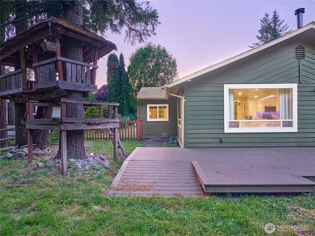 112 Powell Lane, Gold Bar, WA 98251