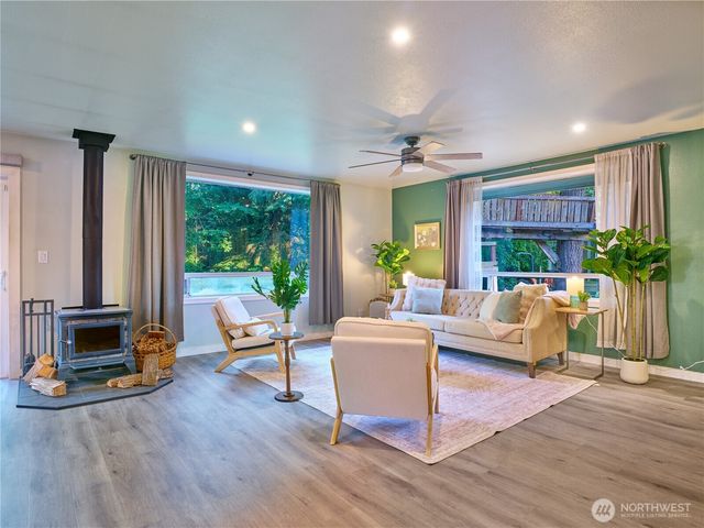 112 Powell Lane, Gold Bar, WA 98251